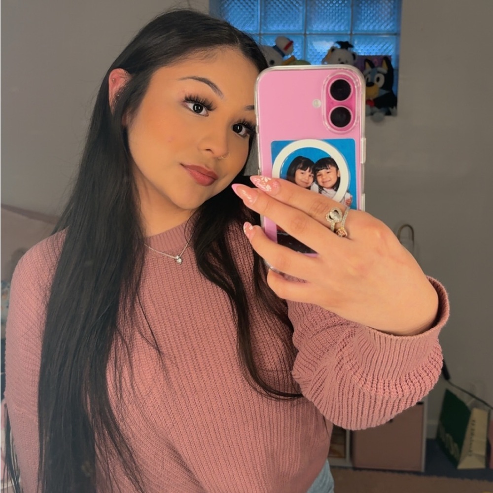 Meet your Posher, Julissa